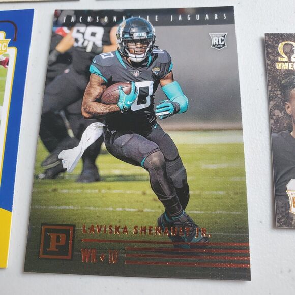 Football Cards Lot Of 12 NM 2019 2020 2021 Panini 2000 Fleer w Refractors & RC - Picture 11 of 13